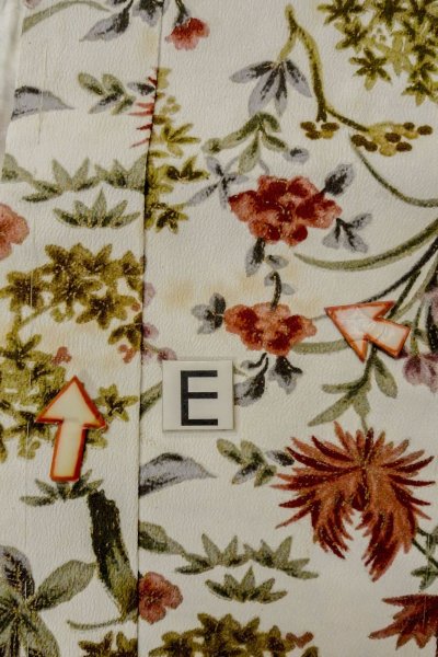 Photo18: P0109T Vintage Japanese kimono White HAORI short jacket for women / Silk. Flower (Grade C) (18)