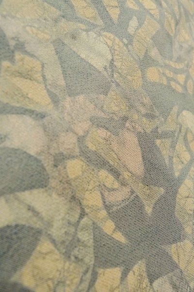 Photo9: P0109W Vintage Japanese kimono Light Grayish Light Blue HAORI short jacket for women / Silk. Abstract pattern (Grade C) (9)