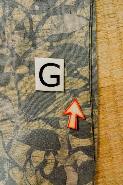 Photo20: P0109W Vintage Japanese kimono Light Grayish Light Blue HAORI short jacket for women / Silk. Abstract pattern (Grade C) (20)