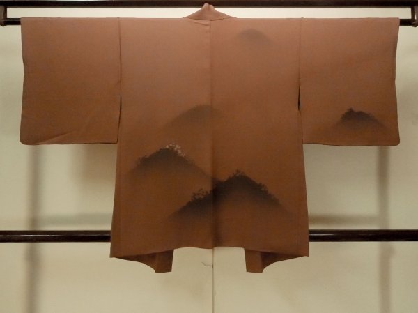 Photo2: P0109X Vintage Japanese kimono Dark Brownish Dark Red HAORI short jacket for women / Silk. Mountain (Grade B) (2)