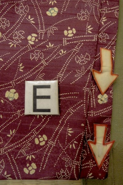 Photo15: P0109Z Vintage Japanese kimono Dark Dark Red HAORI short jacket for women / Silk. Bamboo leaf (Grade D) (15)