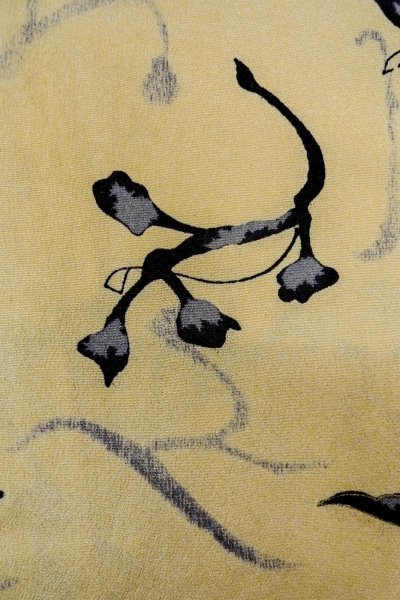 Photo3: P0110B Vintage Japanese kimono Grayish Beige HAORI short jacket for women / Silk. Flower (Grade B) (3)