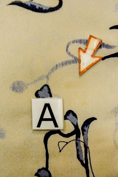 Photo12: P0110B Vintage Japanese kimono Grayish Beige HAORI short jacket for women / Silk. Flower (Grade B) (12)