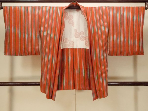 Photo1: Mint P0110C Vintage Japanese kimono Vivid Red HAORI short jacket for women / Silk. Curved lines (Grade A) (1)