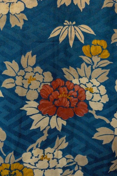 Photo5: P0120G Antique Japanese kimono Grayish Blue HAORI short jacket for women / Silk. Peony (Grade C) (5)