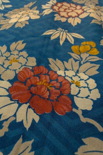 Photo8: P0120G Antique Japanese kimono Grayish Blue HAORI short jacket for women / Silk. Peony (Grade C) (8)