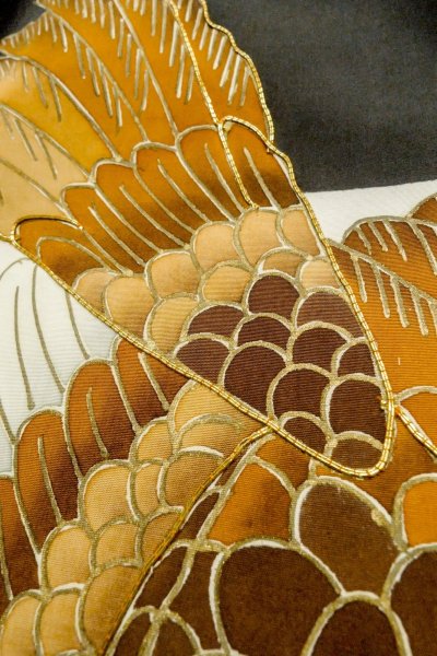 Photo10: P0123A Vintage Japanese kimono Black Kimono for Boys for men / Silk. Pine tree/branch/needle, Set with P0123B (Grade B) (10)