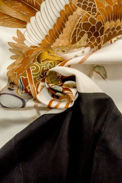 Photo14: P0123A Vintage Japanese kimono Black Kimono for Boys for men / Silk. Pine tree/branch/needle, Set with P0123B (Grade B) (14)