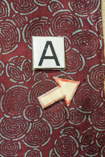 Photo15: P0123C Antique Japanese kimono Reddish Purple HAORI short jacket for women / Silk. UME plum bloom (Grade D) (15)