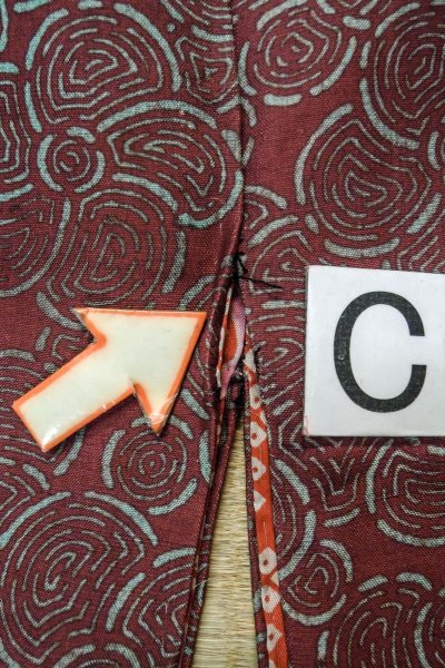 Photo17: P0123C Antique Japanese kimono Reddish Purple HAORI short jacket for women / Silk. UME plum bloom (Grade D) (17)