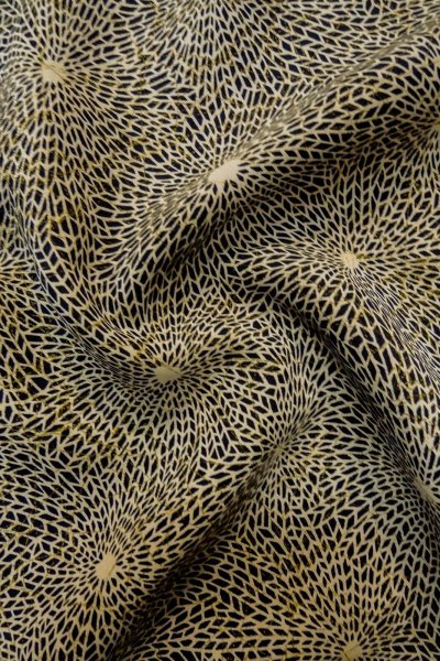 Photo11: P0123D Vintage Japanese kimono Black HAORI short jacket for women / Silk. Flower (Grade A) (11)