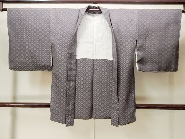Photo1: P0123F Vintage Japanese kimono Grayish Pale Purple HAORI short jacket for women / Silk. Lozenges (Grade C) (1)