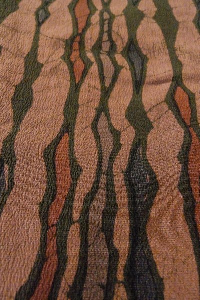 Photo9: P0123L Vintage Japanese kimono Grayish Dark Red HAORI short jacket for women / Silk. Broken ice pattern (Grade B) (9)