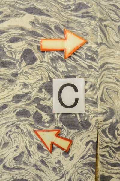 Photo16: P0123M Vintage Japanese kimono Gray HAORI short jacket for women / Silk. MOMIJI maple leaf (Grade C) (16)