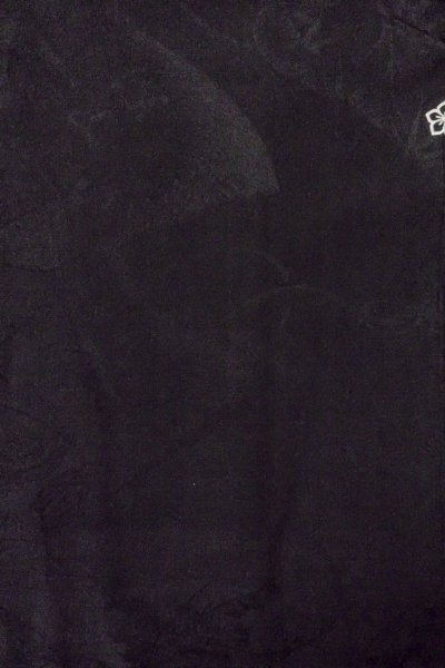 Photo3: P0123O Vintage Japanese kimono Black HAORI short jacket for women / Silk., Base woven pattern: mountain, KUMIHIMO rope with tassels, Folding fan. (Grade B) (3)