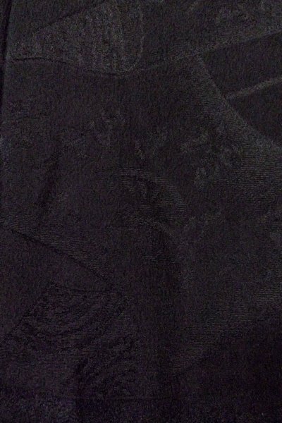 Photo6: P0123O Vintage Japanese kimono Black HAORI short jacket for women / Silk., Base woven pattern: mountain, KUMIHIMO rope with tassels, Folding fan. (Grade B) (6)