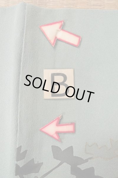 Photo15: P0123Q Vintage Japanese kimono Grayish Light Blue HAORI short jacket for women / Silk. Tall grass (Grade C) (15)