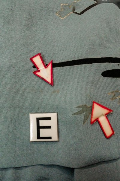 Photo18: P0123Q Vintage Japanese kimono Grayish Light Blue HAORI short jacket for women / Silk. Tall grass (Grade C) (18)