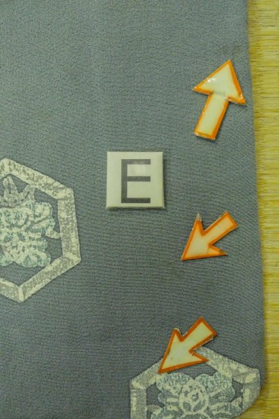 Photo17: P0123S Vintage Japanese kimono Dark Light Blue HAORI short jacket for women / Silk. Flower (Grade C) (17)