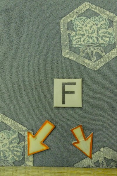 Photo18: P0123S Vintage Japanese kimono Dark Light Blue HAORI short jacket for women / Silk. Flower (Grade C) (18)