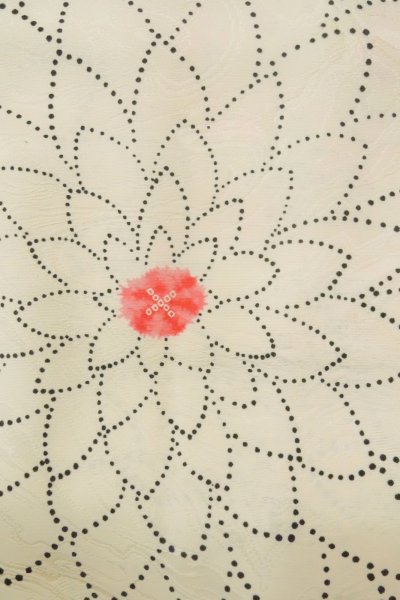 Photo5: P0123W Vintage Japanese kimono White HAORI short jacket for women / Synthetic. Chrysanthemum (Grade A) (5)