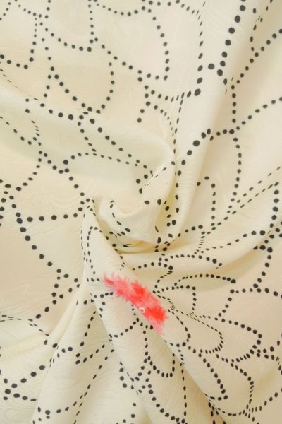 Photo11: P0123W Vintage Japanese kimono White HAORI short jacket for women / Synthetic. Chrysanthemum (Grade A) (11)