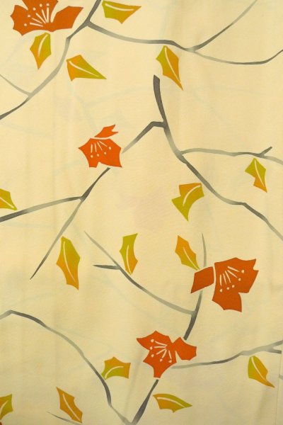 Photo4: P0123X Vintage Japanese kimono Light Beige HAORI short jacket for women / Silk. Flower (Grade B) (4)