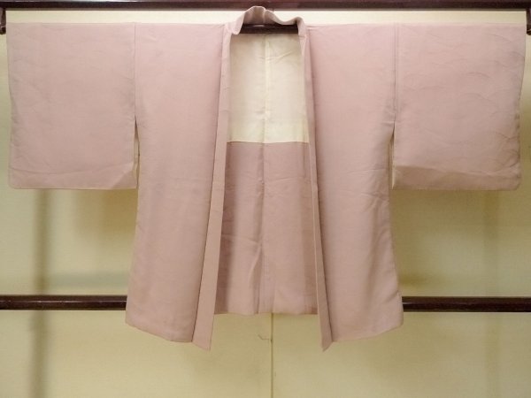 Photo1: P0124A Vintage Japanese kimono Pale Grayish Pink HAORI short jacket for women / Silk. (Grade D) (1)