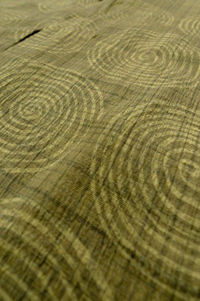 Photo9: P0124B Vintage Japanese kimono Pale Yellowish Green HAORI short jacket for women / Silk. Swirl (Grade D) (9)