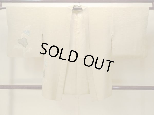 Photo2: P0124D Vintage Japanese kimono Pale Beige HAORI short jacket for women / Silk. Leaf (Grade C) (2)