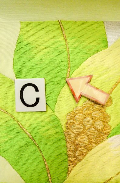 Photo14: P0206E Vintage Japanese Kimono  Pale Yellowish Green  FUKURO OBI sash Leaf Silk. (Grade B) (14)