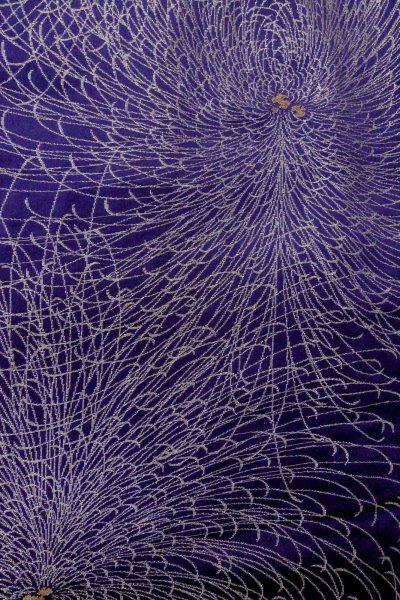 Photo4: P0225A Antique Japanese kimono Dark Purple ORI woven for women / Silk. Chrysanthemum (Grade B) (4)