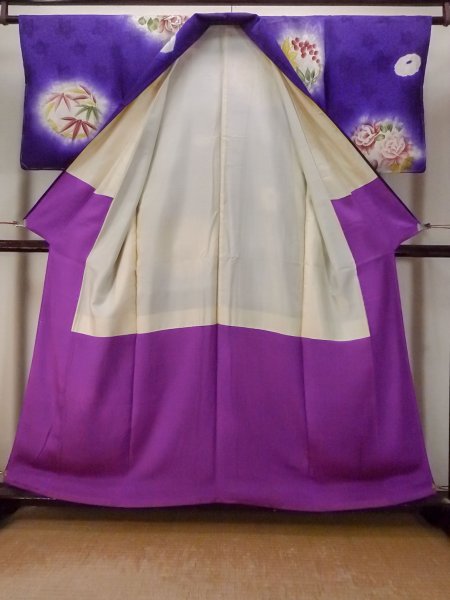 Photo2: P0225B Antique Japanese kimono Shiny Purple KOMON dyed for women / Silk. Rose (Grade C) (2)