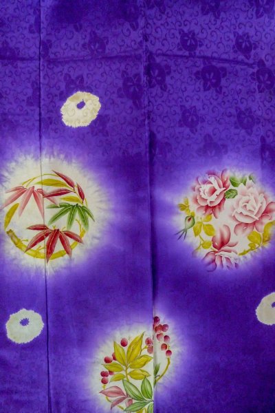Photo4: P0225B Antique Japanese kimono Shiny Purple KOMON dyed for women / Silk. Rose (Grade C) (4)