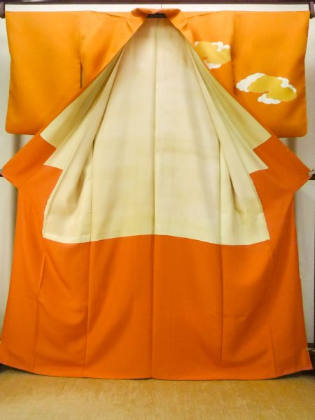 Photo2: P0225D Vintage Japanese kimono Vivid Orange TSUKESAGE formal for women / Silk. Peony (Grade B) (2)