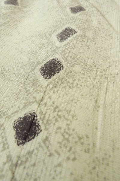Photo8: Mint P0225E Vintage Japanese kimono Light Gray HITOE unlined for women / Silk. Lozenges (Grade A) (8)