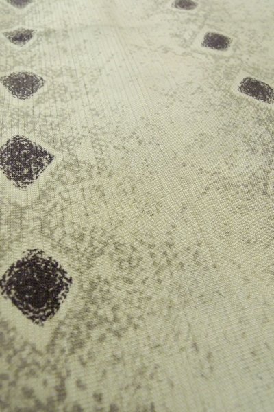 Photo10: Mint P0225E Vintage Japanese kimono Light Gray HITOE unlined for women / Silk. Lozenges (Grade A) (10)