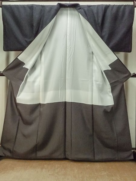 Photo2: Mint P0225G Vintage Japanese kimono Dark Gray TSUMUGI pongee for women / Silk. Abstract pattern (Grade A) (2)