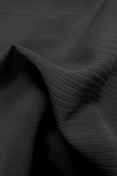Photo5: Mint P0225S Vintage Japanese kimono Black MONTSUKI crests for women / Silk. (Grade A) (5)