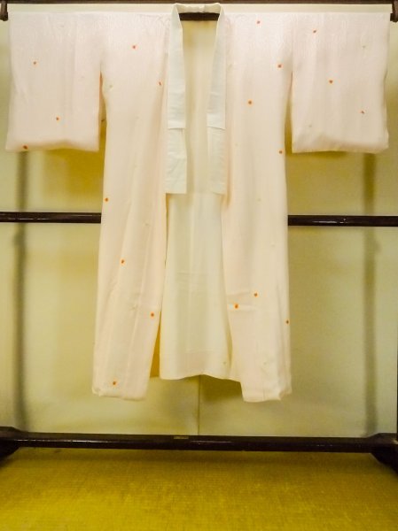 Photo1: P0225V Vintage Japanese kimono Light Pink JUBAN undergarment for women / Silk. Circle (Grade C) (1)