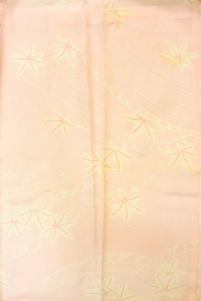 Photo3: P0226B Vintage Japanese kimono Pale Pink JUBAN undergarment for women / Silk. MOMIJI maple leaf (Grade C) (3)