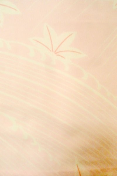 Photo6: P0226B Vintage Japanese kimono Pale Pink JUBAN undergarment for women / Silk. MOMIJI maple leaf (Grade C) (6)