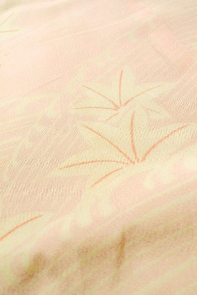 Photo9: P0226B Vintage Japanese kimono Pale Pink JUBAN undergarment for women / Silk. MOMIJI maple leaf (Grade C) (9)