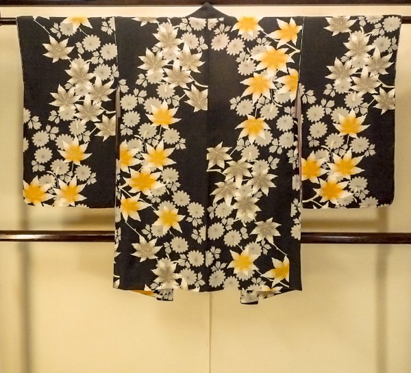 Photo2: P0312D Antique Japanese kimono Black HAORI short jacket for women / Silk. Chrysanthemum, More damages (Grade C) (2)