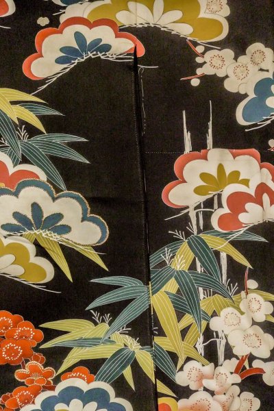 Photo8: P0312O Antique Japanese kimono Black FURISODE long-sleeved for women / Silk. UME plum bloom (Grade C) (8)
