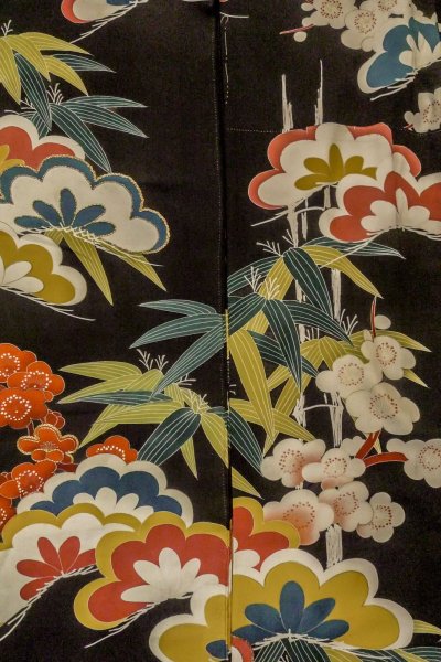 Photo9: P0312O Antique Japanese kimono Black FURISODE long-sleeved for women / Silk. UME plum bloom (Grade C) (9)