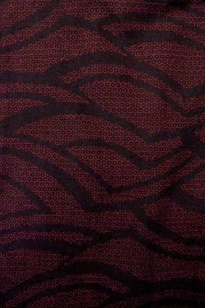 Photo1: Mint P0408A Vintage Japanese kimono Black TSUMUGI pongee for women / Silk. Tortoise-shell pattern(Hexagonal pattern) (Grade A) (1)