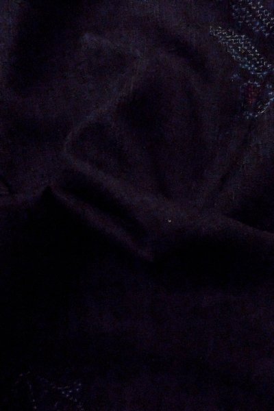 Photo11: P0408G Vintage Japanese kimono Black TSUMUGI pongee for women / Silk. Abstract pattern (Grade B) (11)