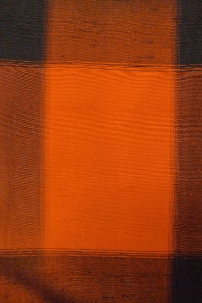 Photo7: P0408H Vintage Japanese kimono Red TSUMUGI pongee for women / Silk. Plaid Checks (Grade B) (7)