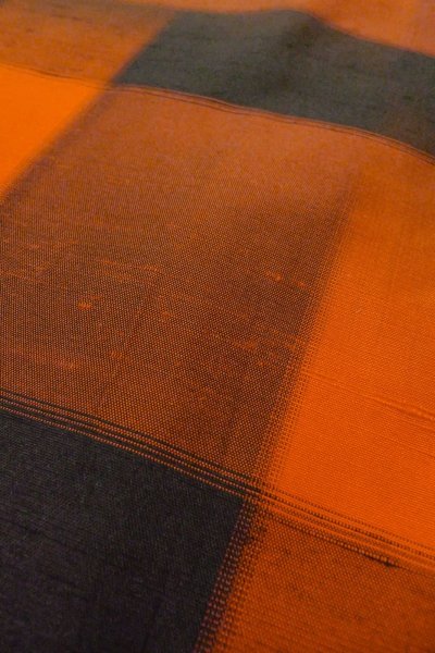 Photo8: P0408H Vintage Japanese kimono Red TSUMUGI pongee for women / Silk. Plaid Checks (Grade B) (8)